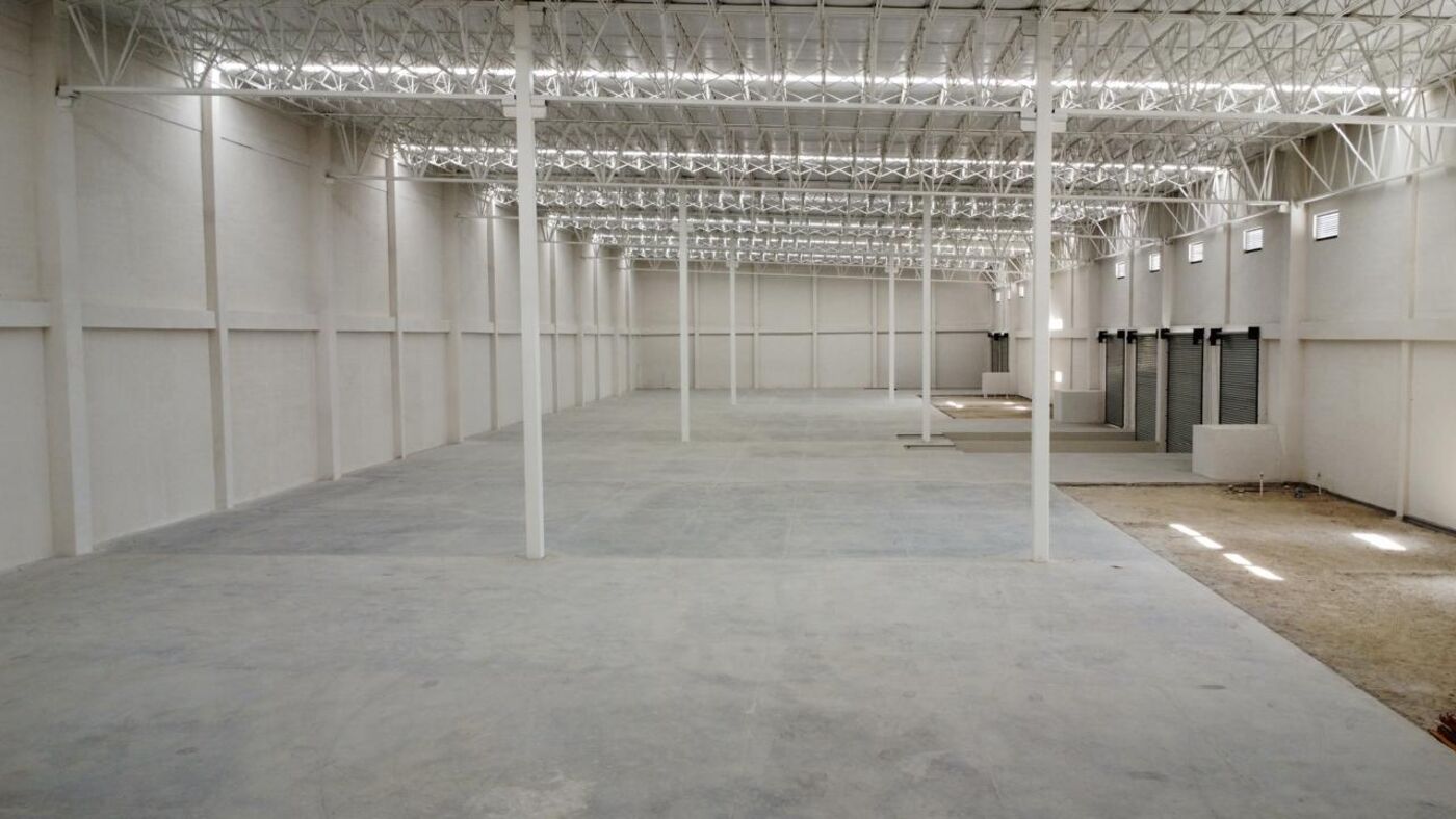 Interior de nave industrial terminada en Juárez, Nuevo León